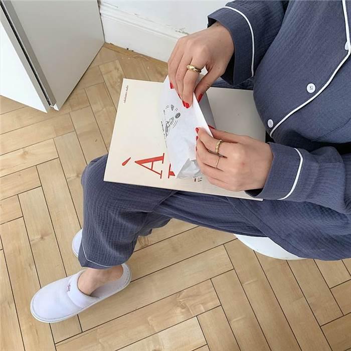 ルームウェア レディース パジャマ 部屋着 寝巻き ロング ロング丈 袖あり 長袖 Vネック 襟付き スリム ストレート Iライン 前開き かわいい |  | 10