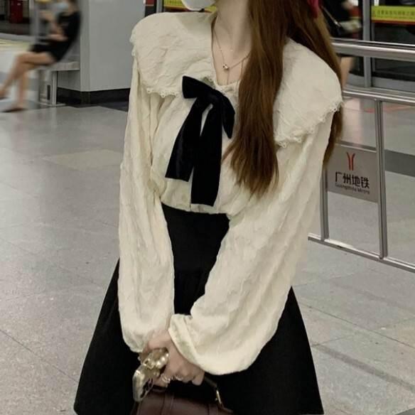 レディース ブラウス シャツ トップス トップ 長袖 ロングスリーブ パフスリーブ ホワイト リボン リボンネクタイ フリル レース 人形デザイン 襟付き おとな |  | 04