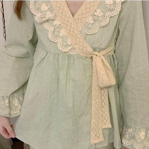 パジャマ 部屋着 上下セット セット パンツ トップス かわいい ワンサイズ 秋 冬 ライトグリーン ピンク フリル レース 長ズボン ロング 長袖 コレクション |  | 18