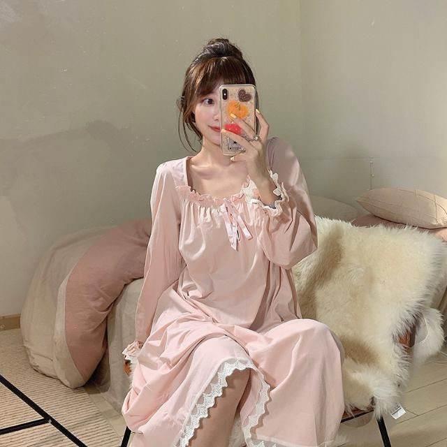 ルームウェア レディース ネグリジェ 部屋着 寝巻き ナイトウェア ロングスカート ロング丈 ロング 袖あり 長袖  襟なし スクエアネック デコルテ ストレート | 