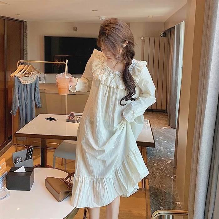 ルームウェア レディース セットアップ 部屋着 寝巻き ナイトウェア  袖あり 長袖 ボリューム袖 襟なし ギャザー シャーリング ストライプ レース フリル |  | 12