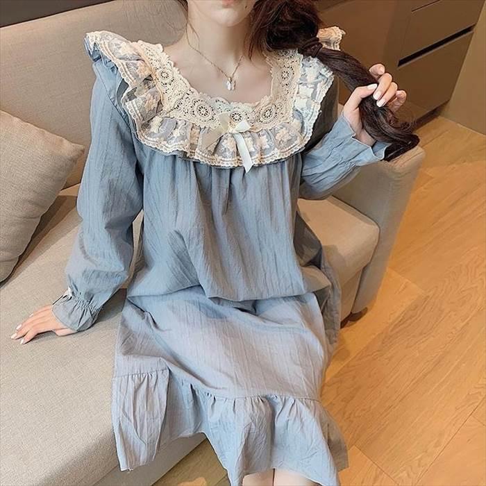 ルームウェア レディース セットアップ 部屋着 寝巻き ナイトウェア  袖あり 長袖 ボリューム袖 襟なし ギャザー シャーリング ストライプ レース フリル |  | 04