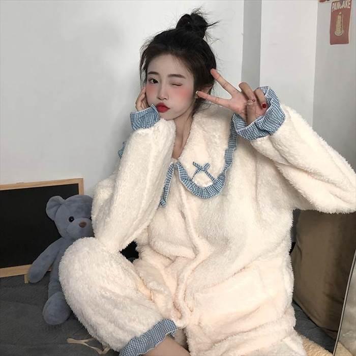 パジャマ上下 乙女系 長袖 レディース フリル付き襟 上下セット 丸襟 ふんわり ふわもこ 前ポケット付き リボン付き 前ボタン 女の子っぽい 姫系 |  | 13