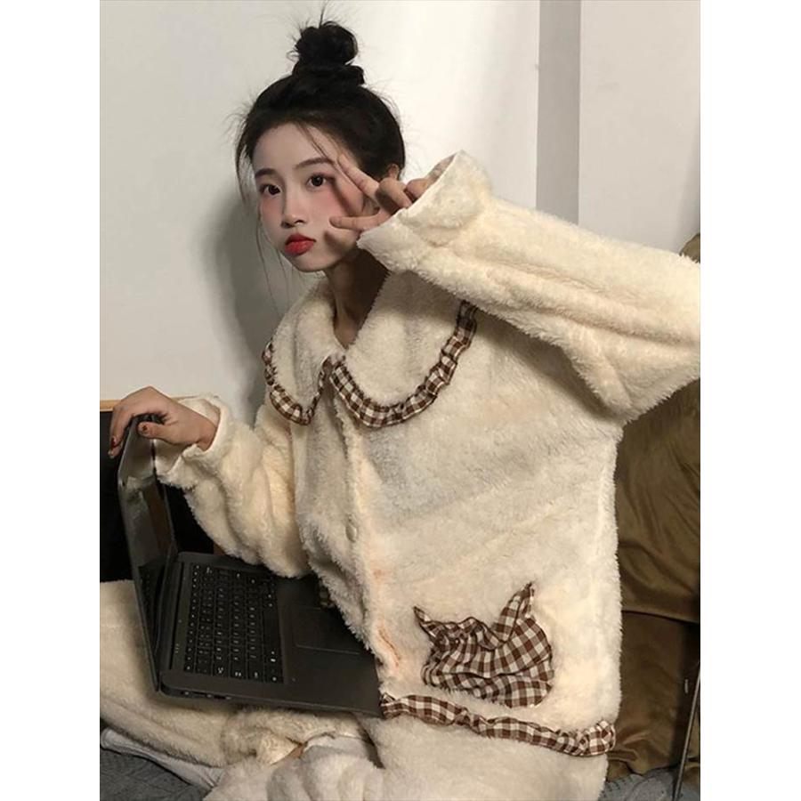 大きめ襟パジャマ レディースナイトウエア 前ボタン ポケット付き 襟縁取り 部分チェック柄 シンプル 裾チェック柄 キャンディースリーブ 前開き |  | 03