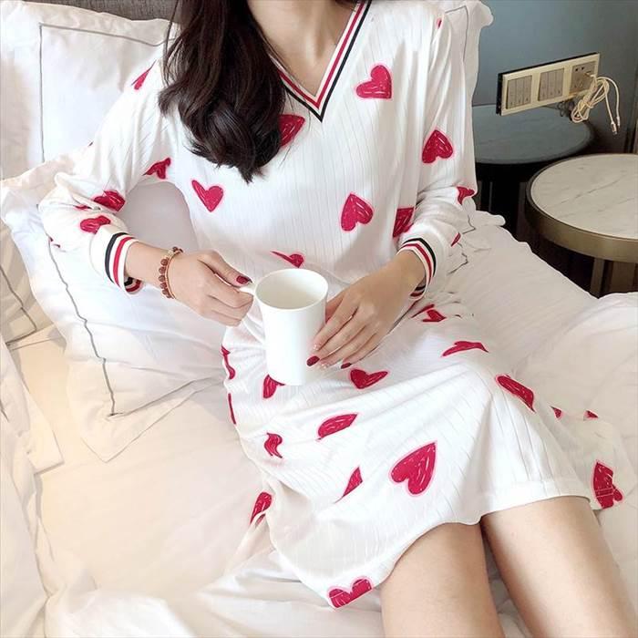 ハート柄パジャマ パジャマネ グリジェ ワンピースパジャマ 長袖 ロングスリーブ 秋 冬 トレンド トレンディ シンプル 大人かわいい お家時間 ルーズ ゆるかわ | 