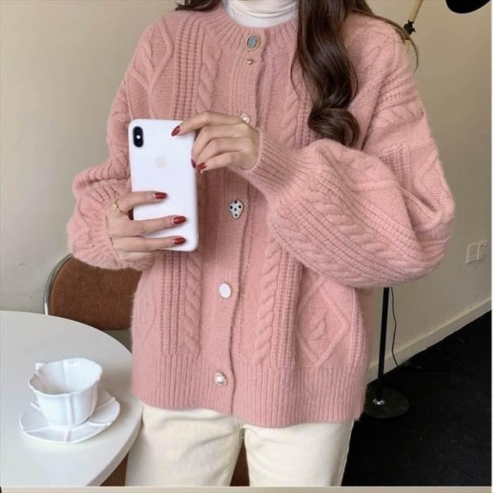 トップス レディース ニット カーディガン ドロップショルダー ケーブル編み ボタン 5サイズ サイズ豊富 4カラー 秋 冬 大人可愛い |  | 12