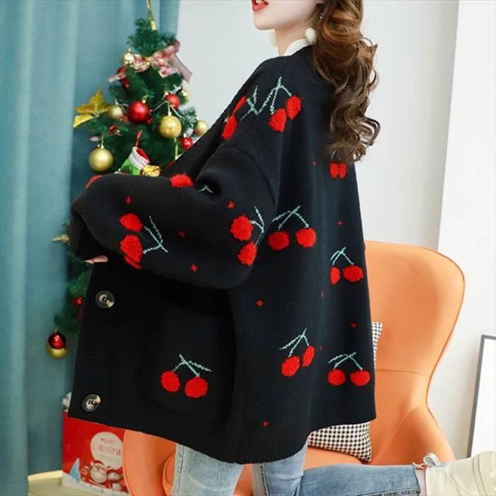 トップス レディース ニット カーディガン ドロップショルダー ビッグシルエット 柄物 チェリー ボタン ポケット 4サイズ 3カラー 秋 冬 |  | 17