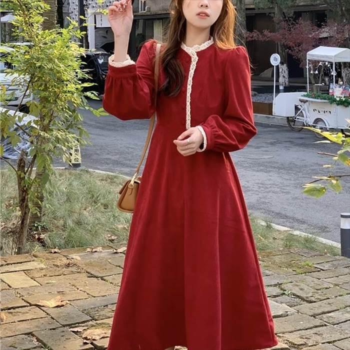 レディース ワンピース Aラインワンピース  レース 黒 ブラック 赤 レッド ミモレ丈 長袖 無地 セミフレア Aライン ふわふわ かわいい 大人可愛い きれいめ | 