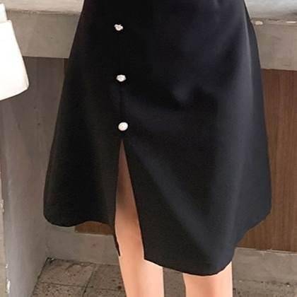 レディース フェイクツーピース ワンピース ブラック 黒 ジャンパースカート ミドル丈 ひざ丈 スリット フロントボタン オシャレワンピース |  | 09