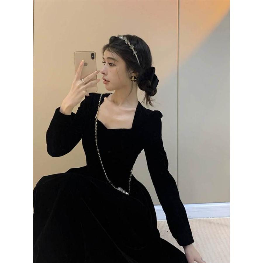 レディース 新作 レトロ 今風 ハイエンド フレンチデザイン スクエアネック コーデュロイドレス ウエストスリム ロングスカート フレアーワンピース ブラック |  | 02