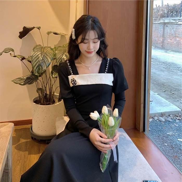 レディース ワンピース パフスリーブ 長袖ワンピース フロント切り替え 袖あり 長袖 黒 ブラック Aライン フレアスカート 無地 レース ボリューム袖 |  | 03