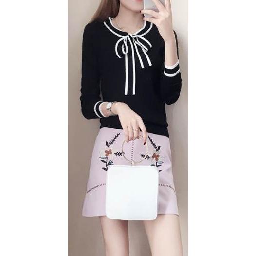 トップス レディース ニットソー 袖あり 長袖 Vネック リボンタイ リボン 可愛い 大人可愛い きれいめ シンプル カジュアル 大人 上品 おしゃれ お洒落 |  | 03