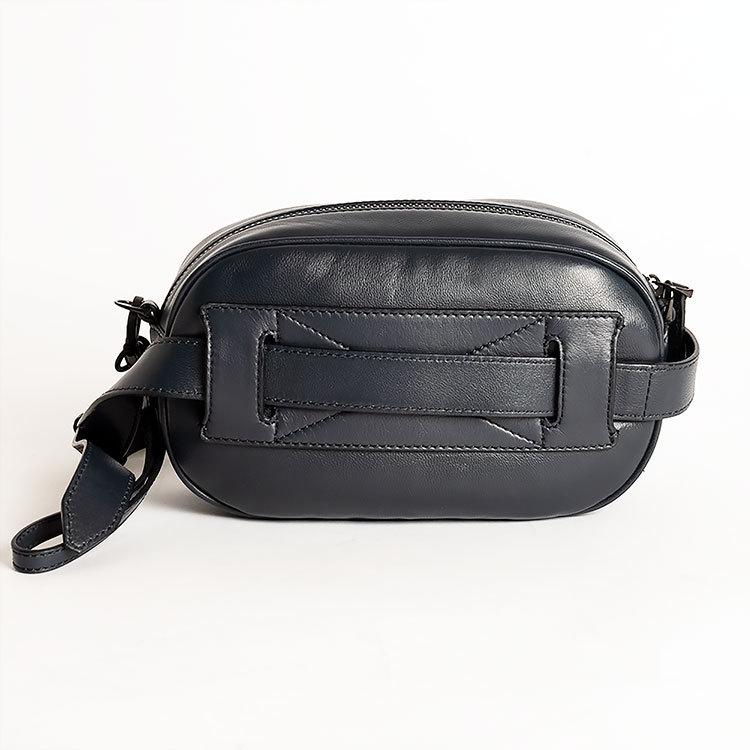 falorni FALORNI ファロルニ ボディバッグ ショルダーバッグ チェーン  