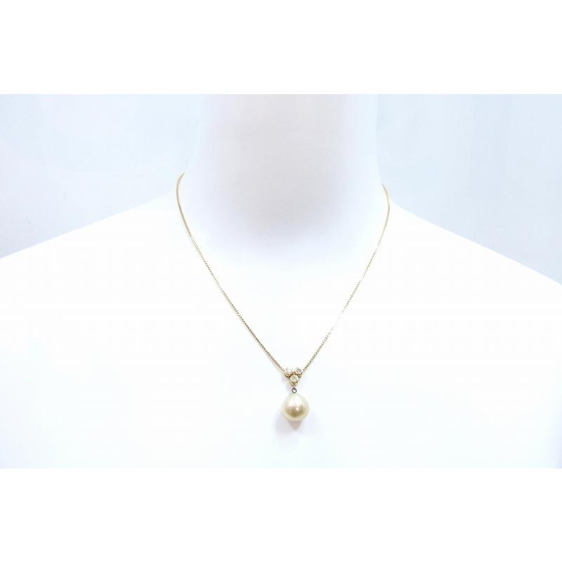 LaSoma ラソマ】 K18YG 750 3Pダイヤモンド×パール ネックレス LaSoma ラソマ】 K18YG 750 3Pダイヤモンド×パール ネックレス