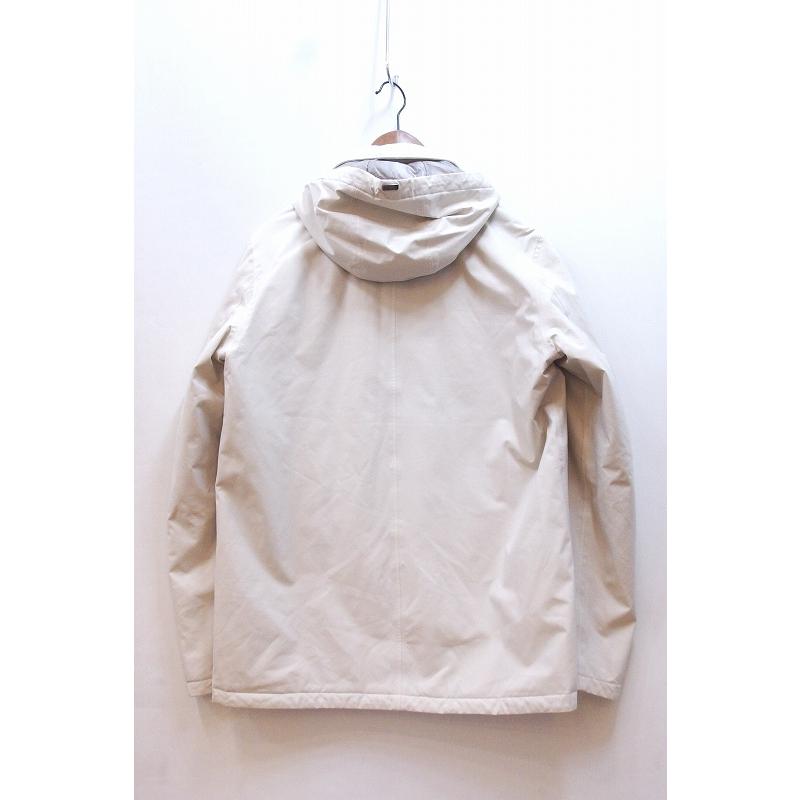 HERNO（ヘルノ） Resort パッカブル トラベル ジャケット 中わた 撥水 