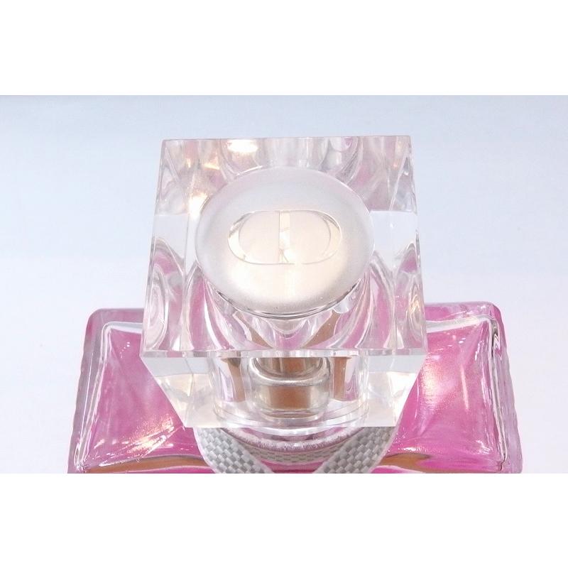 ミスディオール MissDior ローズエッセンス 数量限定品 5月のバラから生まれた、ヴィンテージ香水「ミス ディオール ローズ