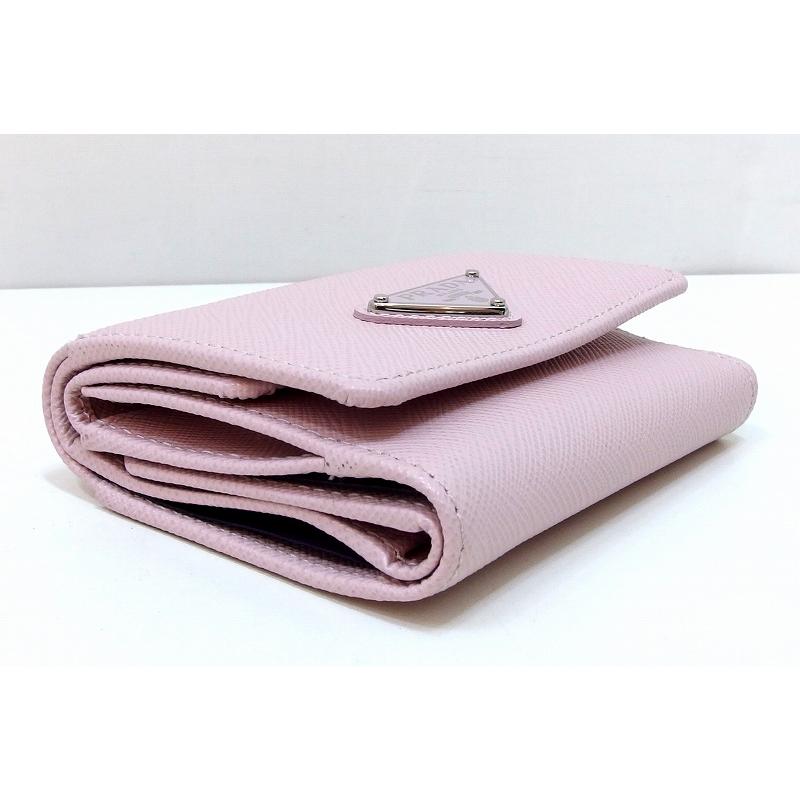 PRADA（プラダ） サフィアーノトライアングル 財布 三つ折り