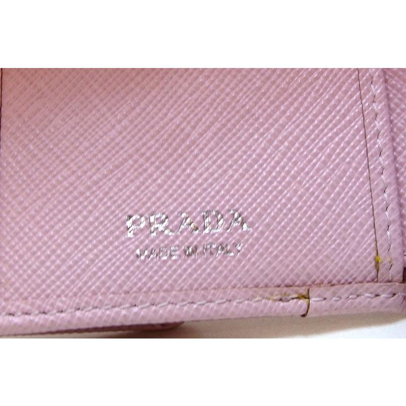 PRADA（プラダ） サフィアーノトライアングル 財布 三つ折り