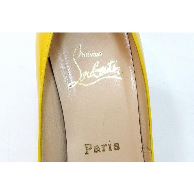 Christian Louboutin（クリスチャンルブタン） ラウンドトゥ パンプス