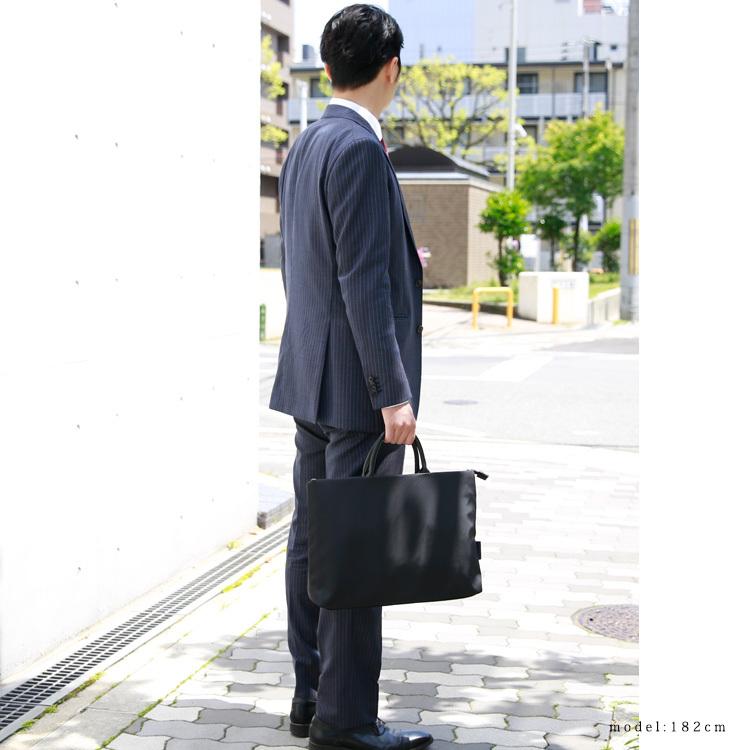 ビジネスバッグ ブラック ナイロン レザー 14ポケットナイロンボストンバッグ[品番：VI000007398]｜Vita