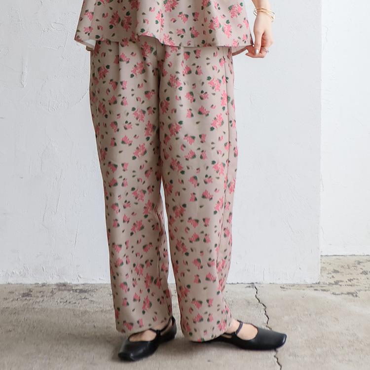 VitaFelice（ヴィータフェリーチェ） ワイドパンツ レディース 花柄