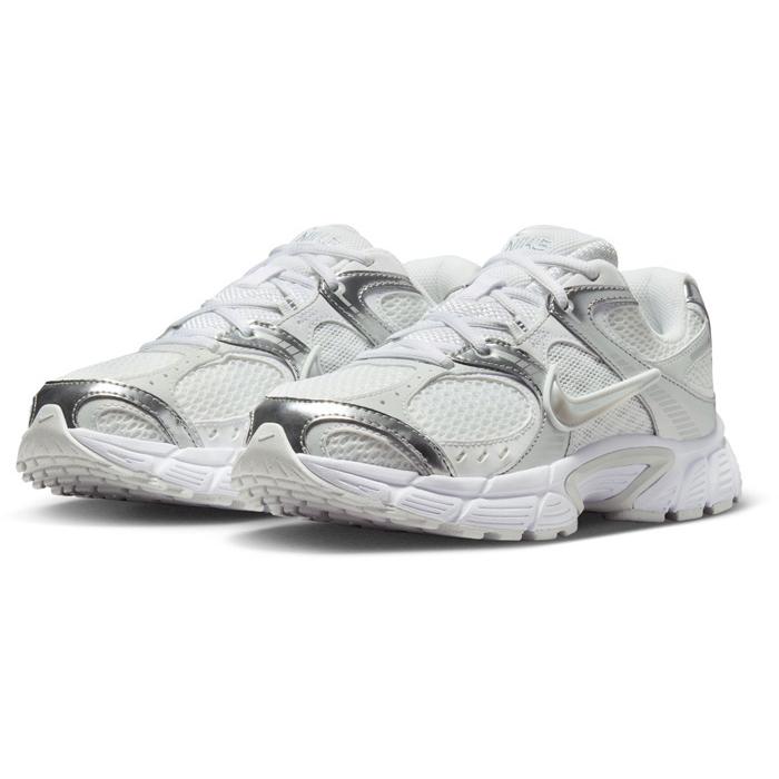 NIKE（ナイキ） レディース V5 RNR スニーカー Y2K シューズ 紐靴