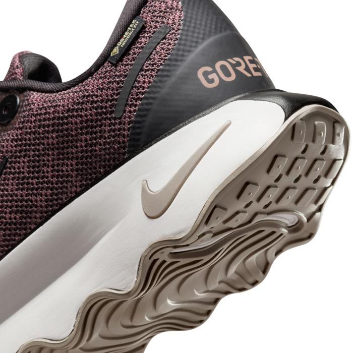 NIKE（ナイキ） レディース モティバ ゴアテックス GORE-TEX