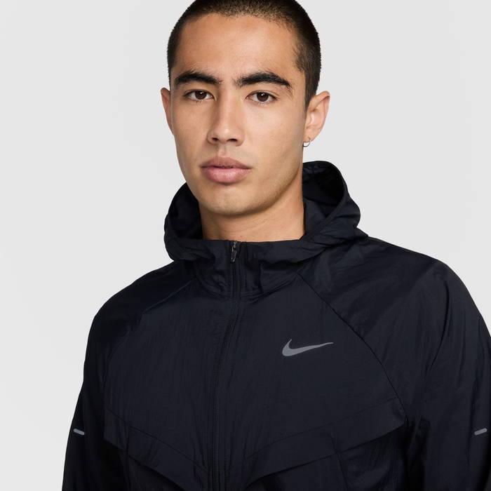 NIKE（ナイキ） メンズ ストライド レペル UV ランニングジャケット