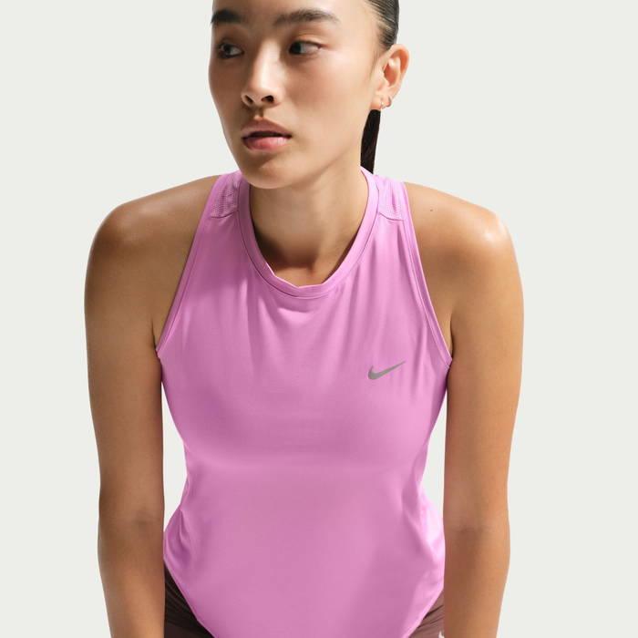 NIKE（ナイキ） レディース スウィフト DF タンクトップ フィットネス