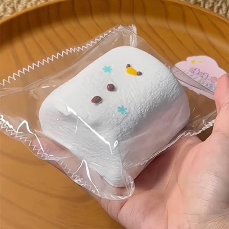 水感スクイーズ 大福 雪だるま型 スクイーズ もっちもち 低反発