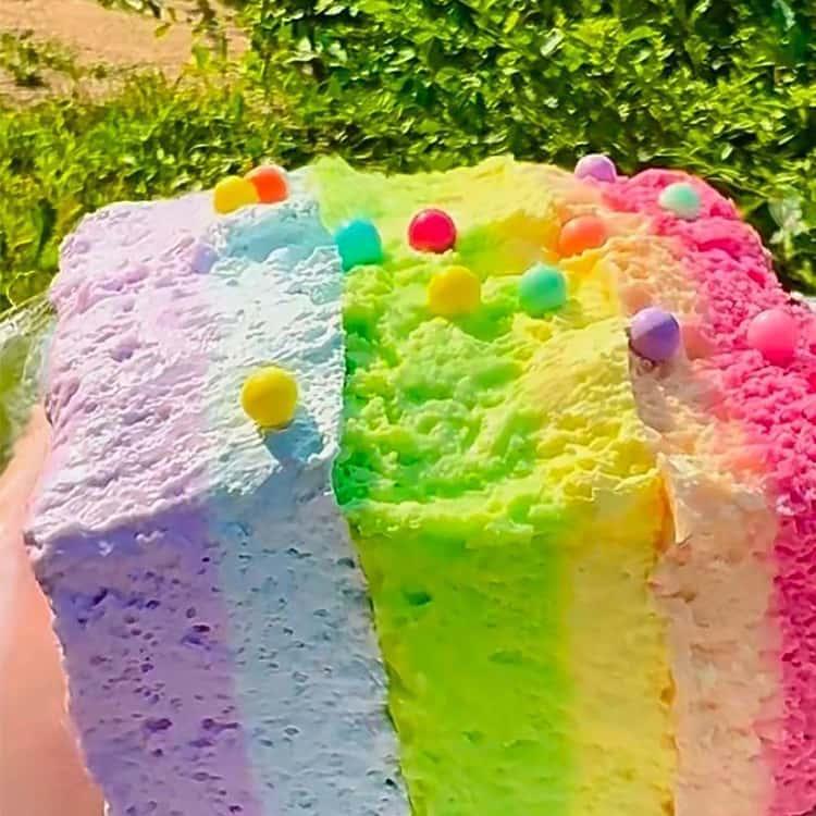 ジャンボスクイーズ レインボーケーキ かわいい 送料無料 おもちゃ