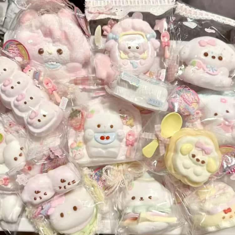 4点セット/3点セット 肉球スクイーズ 福袋 スクイーズケーキおもちゃ