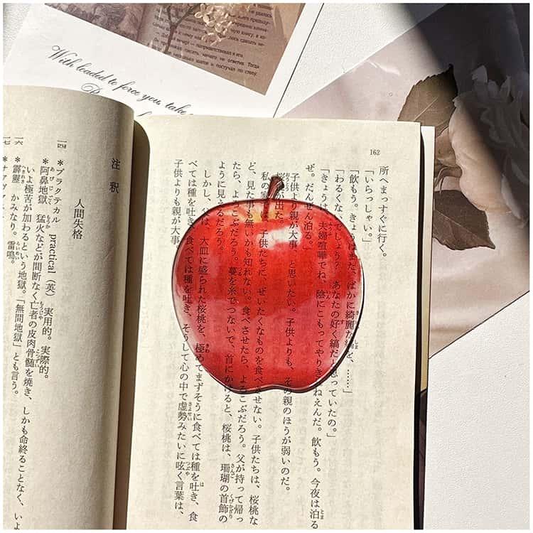 加藤委　姫りんご　ぐい呑　共箱、共布、しおり りんごのしおり 文房具 栞 3枚1組 果物 オシャレ クリアブックマーカー