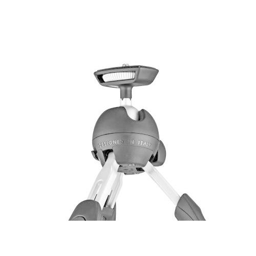 イタリー製マンフロットの三脚です。 Amazon | Manfrotto 三脚 COMPACT Action フォト・ムービー