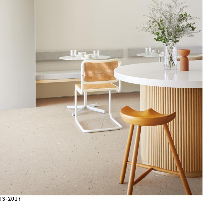 談話室 サンゲツ フロアタイル ストーン アクセント 床材 シック