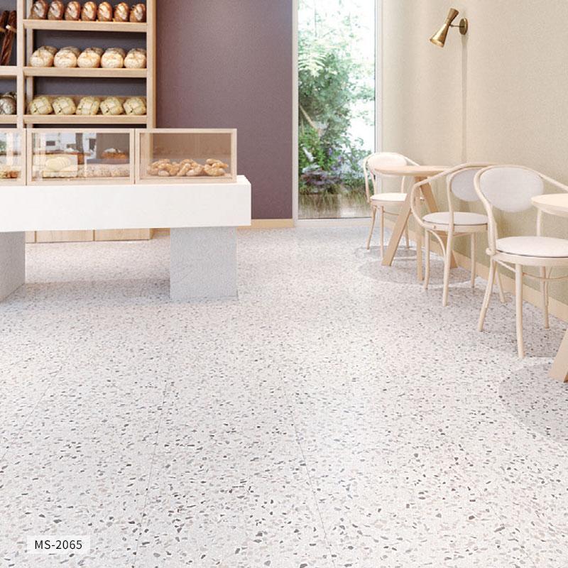 シンコール　フロアタイル　RW1539   6ケース　のり•パテ付き シンコール フロアタイル RW1539 6ケース のり•パテ付き