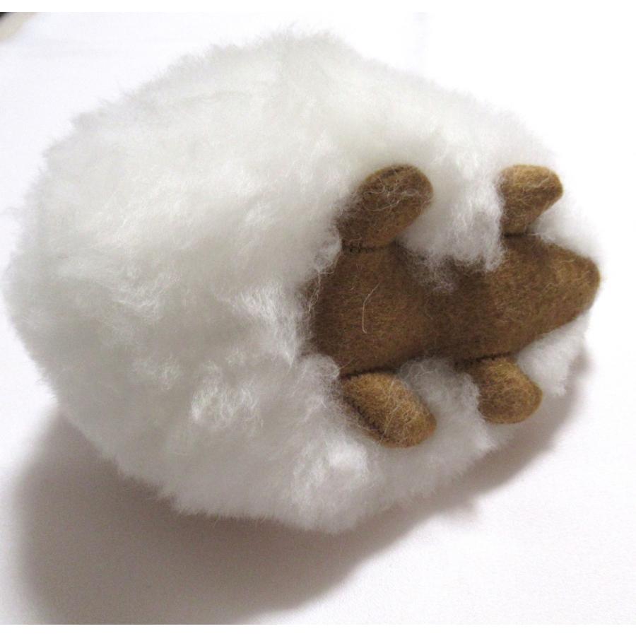 ほったらかしペット】クイ（白・ホワイト）の形した ふわふわ