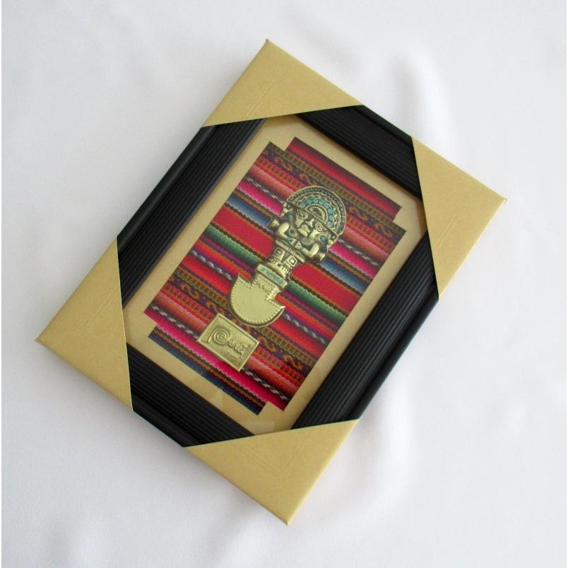 ペルーのお土産雑貨・額入りトゥミ・インテリア壁掛け・フック付き