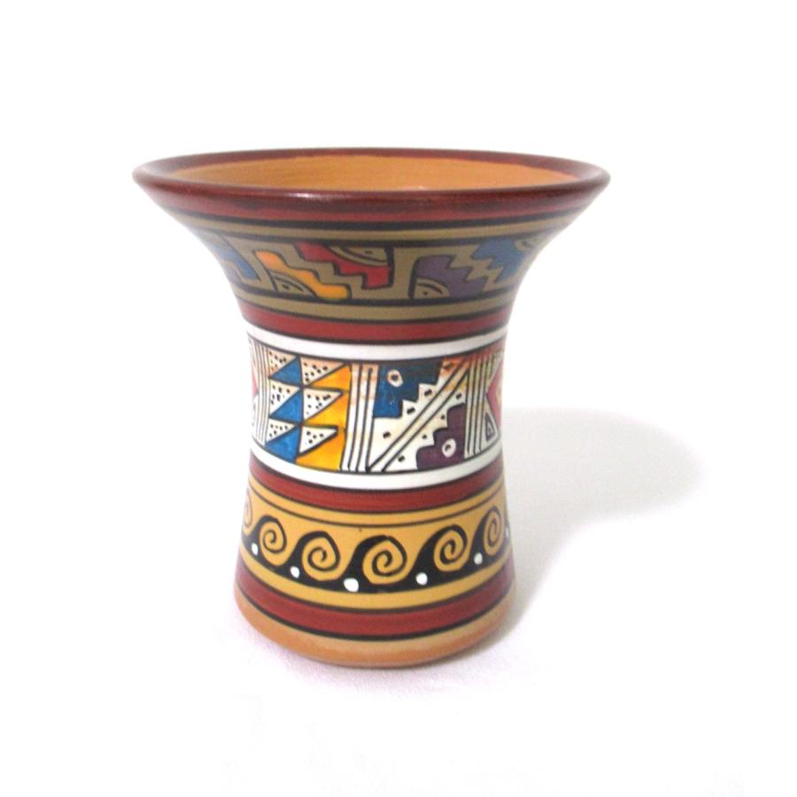 ペルーの「ケロ（Kero,Quero,Qiro）タイプ3（画像の物） 古代インカ