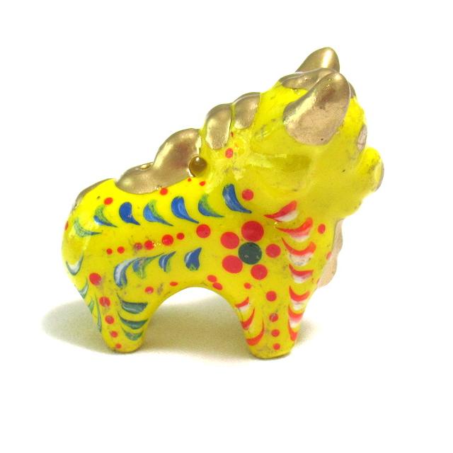 ペルーのプカラ牛ミニサイズ・1個 高さ約5cm】アソート ※色指定不可