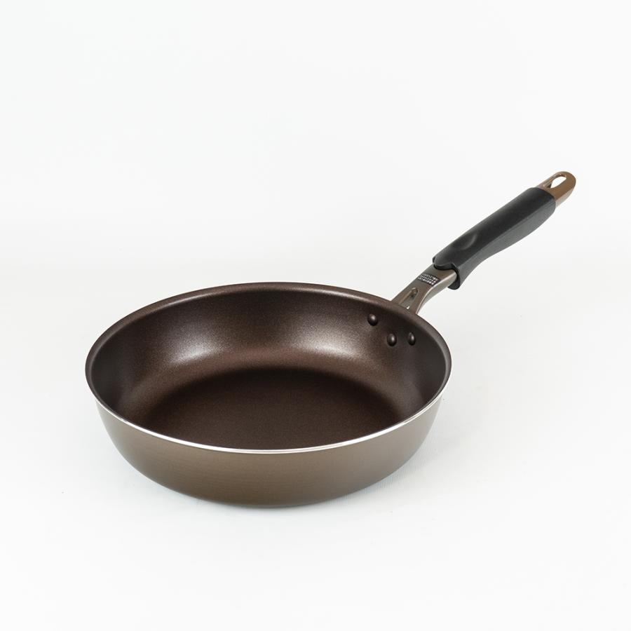調理器具 B YAHIKO 鉄フライパン 24cm IH対応 ロクサン 63 Tsubame 窒化鉄