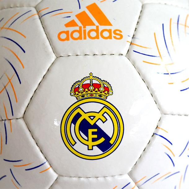 おまけ付 アディダス Adidas サッカーボール レアルマドリード リーグ 4号球 検定球 Af4701rm キッズ 3 490円 Saporidelmondo Ch