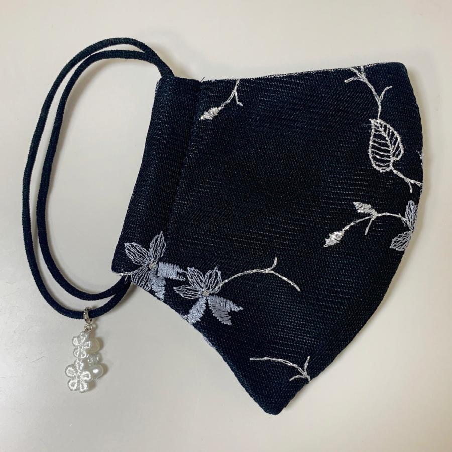 くまごろう様8【1928】九尾 彫り置物 ブラックフローライト 【公式通販】