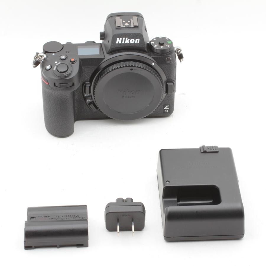 Nikon Z 7II ボディ ショット数2,394 WW6981 付属品あり Nikon Z 7II ボディ ショット数2,394 WW6981 付属品あり Nikon Z 7II