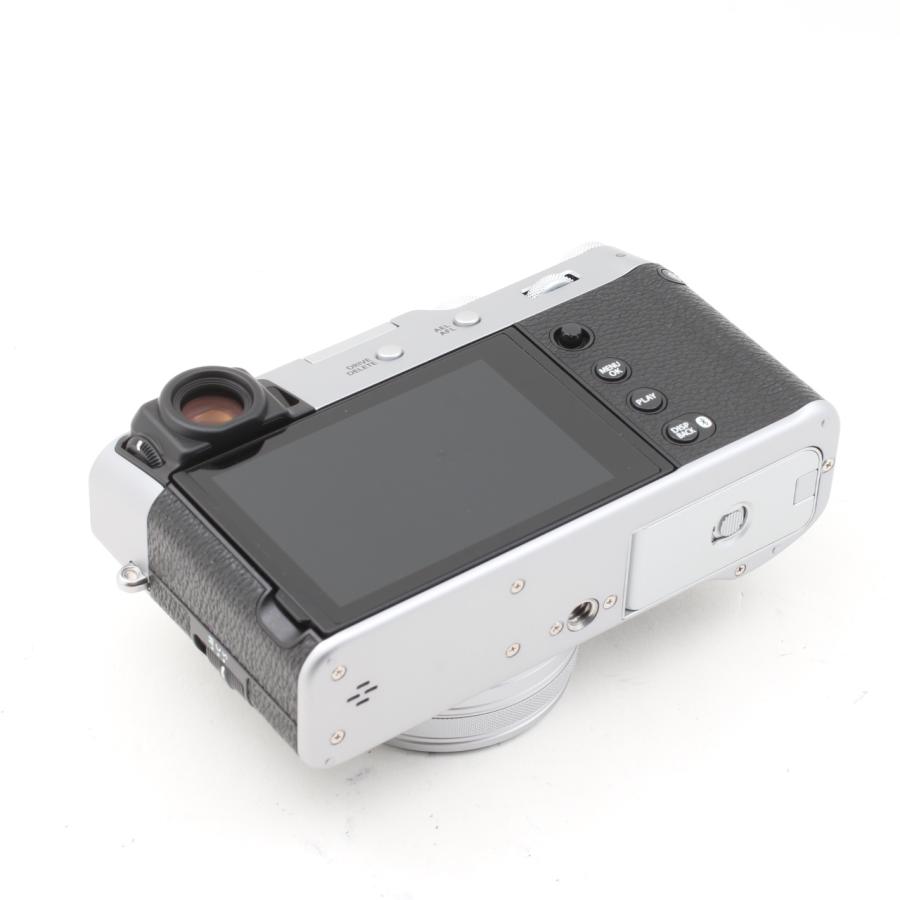 美品 X100VI シルバー　富士フィルム 多言語 富士フイルム FUJIFILM X100VI シルバー 日英二言語モデル｜新品