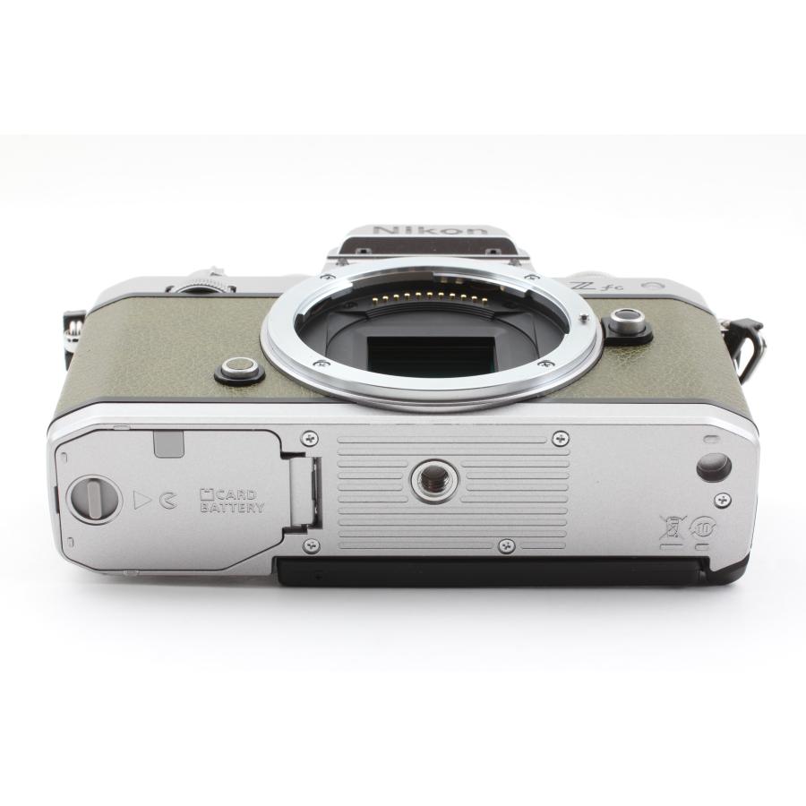 【ショット数 1,636枚】ニコン zfc 貼革グリーン Zシリーズ（Nikon） 【ショット数 1,636枚】ニコン zfc 貼革グリーン