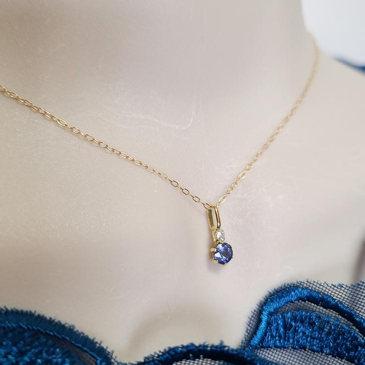 e.m. k18 サファイヤ ダイヤモンド ネックレス ネックレス K18 刻印 ブルーサファイア ダイヤモンド ラウンド