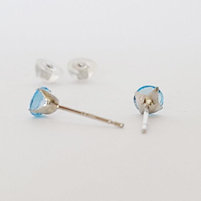 ピアス スイスブルートパーズ PT900 スイスブルートパーズピアス