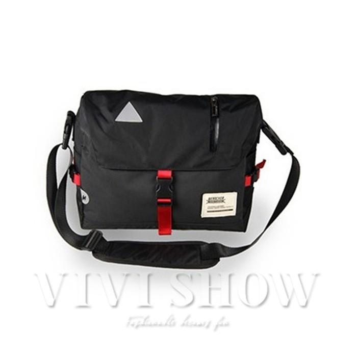 父の日 メッセンジャーバッグ メンズ ショルダーバッグ レディース ボディバッグ 斜めがけバッグ 鞄 自転車 通勤 通学 軽量 大容量 アウトドア 送料無料