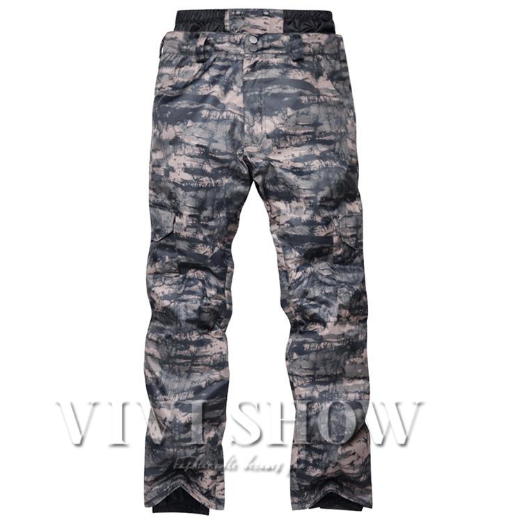 【kissmark 】スキーウェア　スノー　スノボ　L　迷彩　総柄　上下 アウトレット] スノーウェア 上下セット レディース スキーウェア